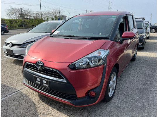 Toyota Sienta 2017